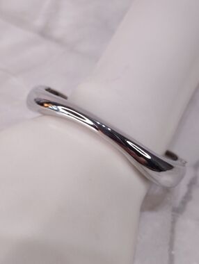 Wavy Silver-Plate Hinged Bangle Bracelet
